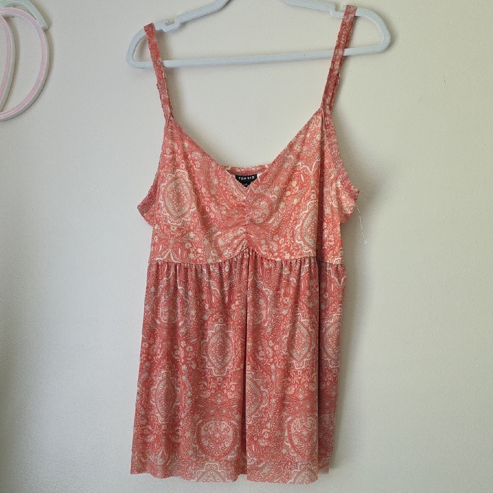 Torrid Coral and White Paisley Top
